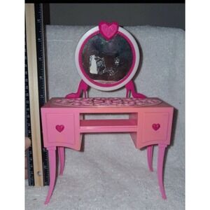 Barbie‎ Glam Vanity Table Playset with Heart Mirror & Drawers by Mattel